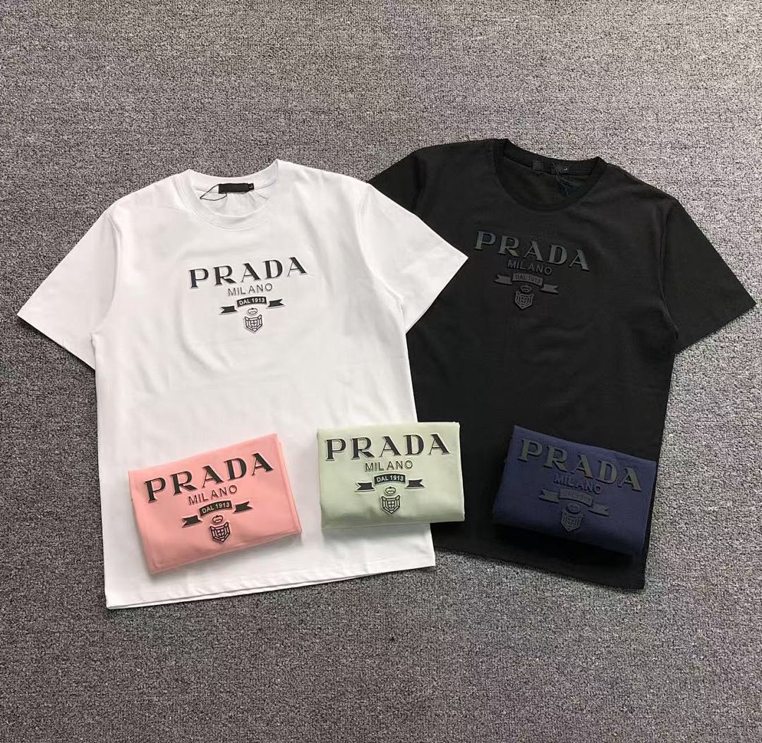 Prada 115 P⭐A⭐A T-SHIRT