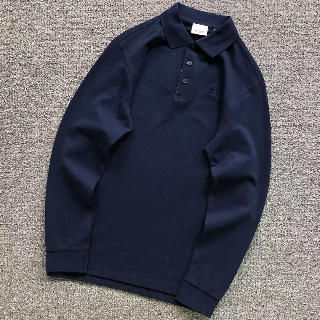 Burberry 125 B⭐R⭐E⭐RY LONG SLEEVED 560411106 (Im 170Cm 60Kg I Wear Size L In The Phot)