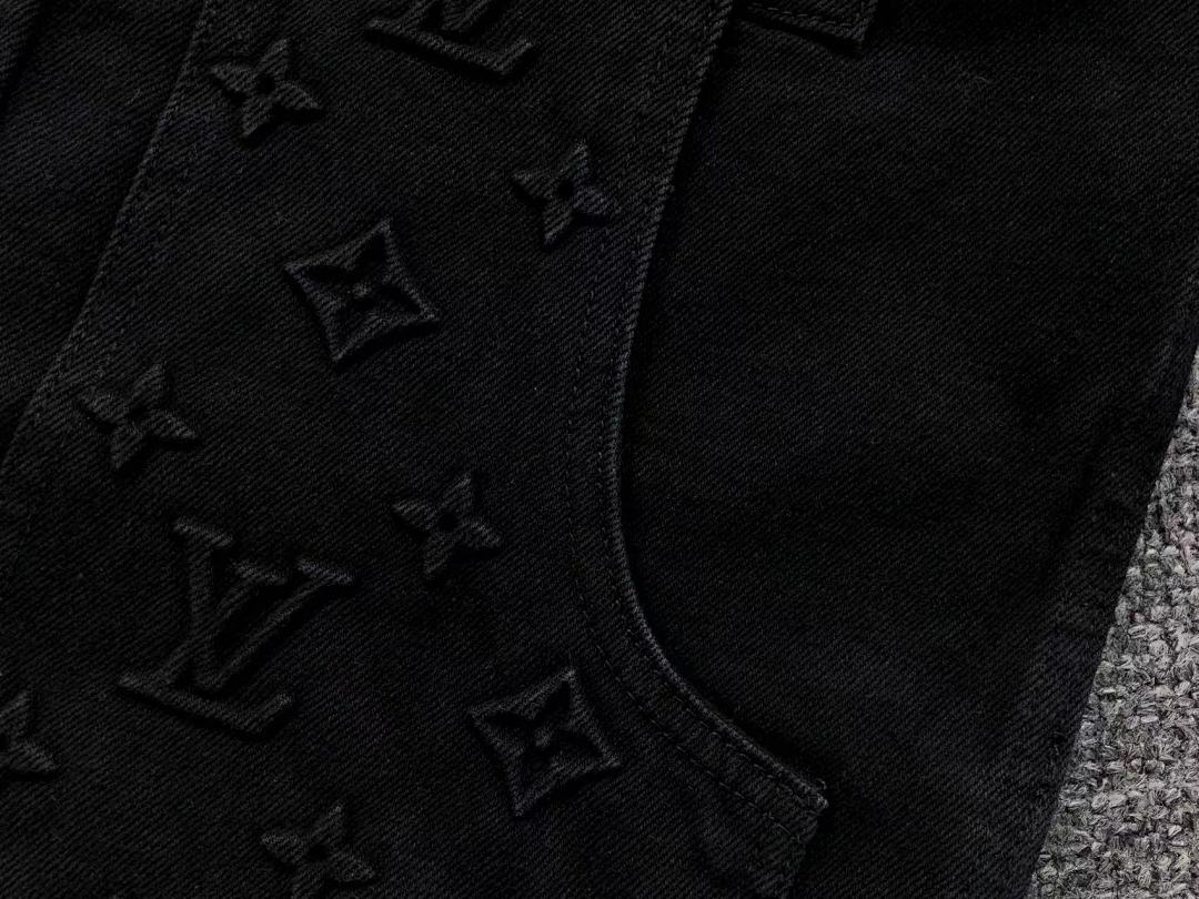 Louis Vuitton TROUSERS 228 L⭐ - Image 13
