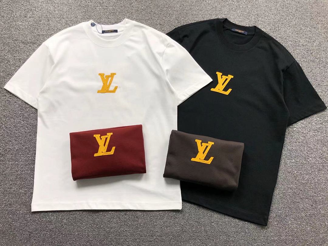 Louis Vuitton 125 L⭐ T-SHIRT 41112138821 (Im 170Cm 57Kg I Wear Size M In The Phot) - Image 22