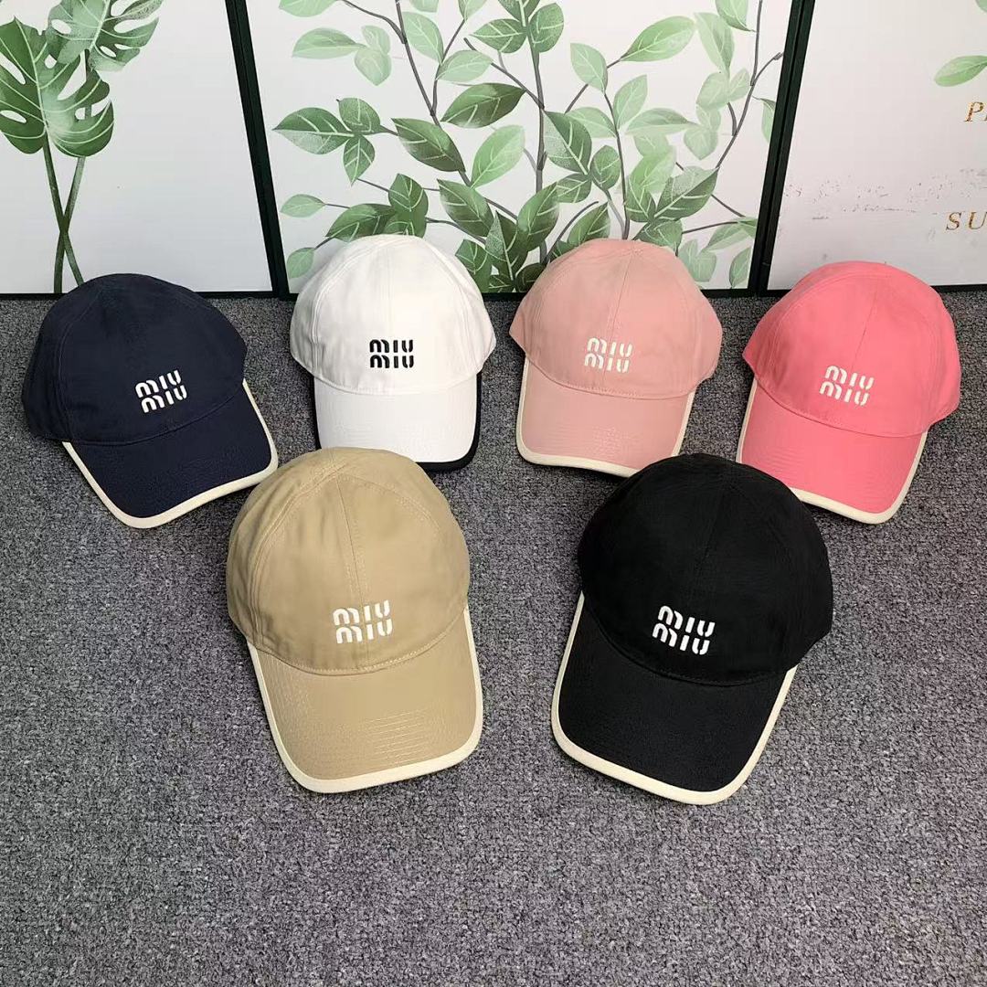 Miu Miu 75 M⭐U