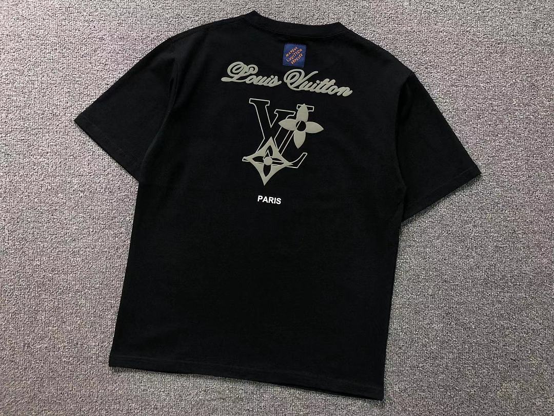Louis Vuitton 98 L⭐ T-SHIRT 3204280403 (Im 170Cm 60Kg I Wear Size M In The Phot) - Image 11