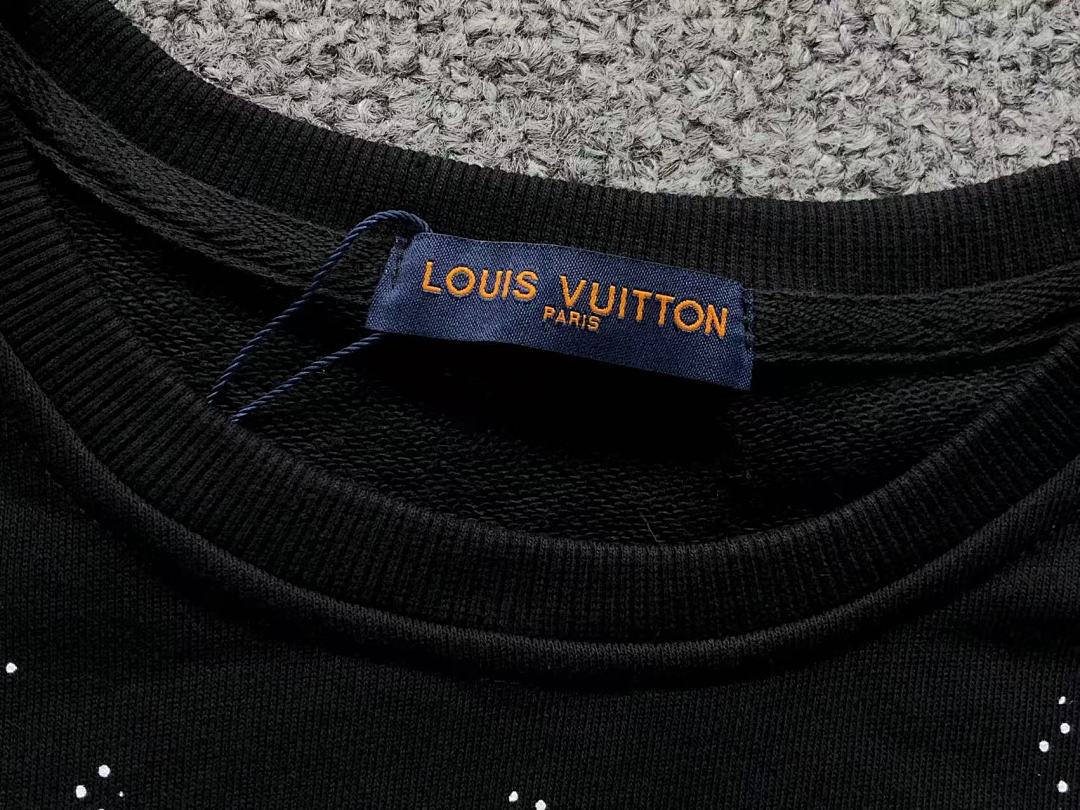 Louis Vuitton 175 L⭐ HOODIE 217226515 (Im 170Cm 60Kg I Wear Size M In The Phot) - Image 19