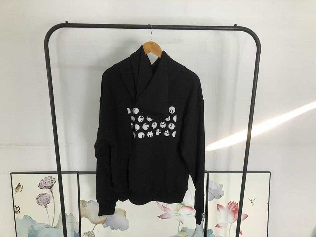 On Running 138 MAISON MARGIELA HOODIE 521714162 (Im 170Cm 60Kg I Wear Size 44 In The Phot) - Image 23