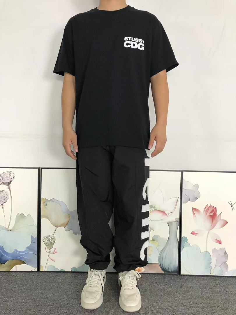 Comme des Garcons 72 STUSSY CDG T-SHIRT 52080516182 (Im 170Cm 60Kg I Wear Size M In The Phot) - Image 3