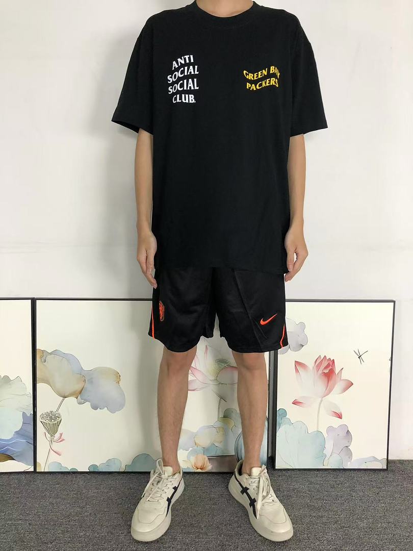 Christian Louboutin 88 ANTI SOCIAL CLUB T-SHIRT 126212102 (Im 170Cm 60Kg I Wear Size L In The Phot) - Image 3
