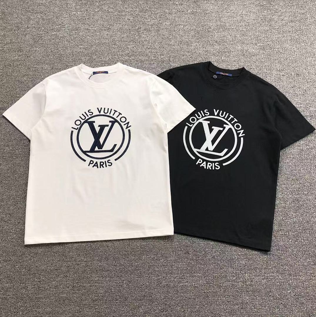 Louis Vuitton 125 L⭐ T-SHIRT 311212021 (Im 170Cm 57Kg I Wear Size XS In The Phot)