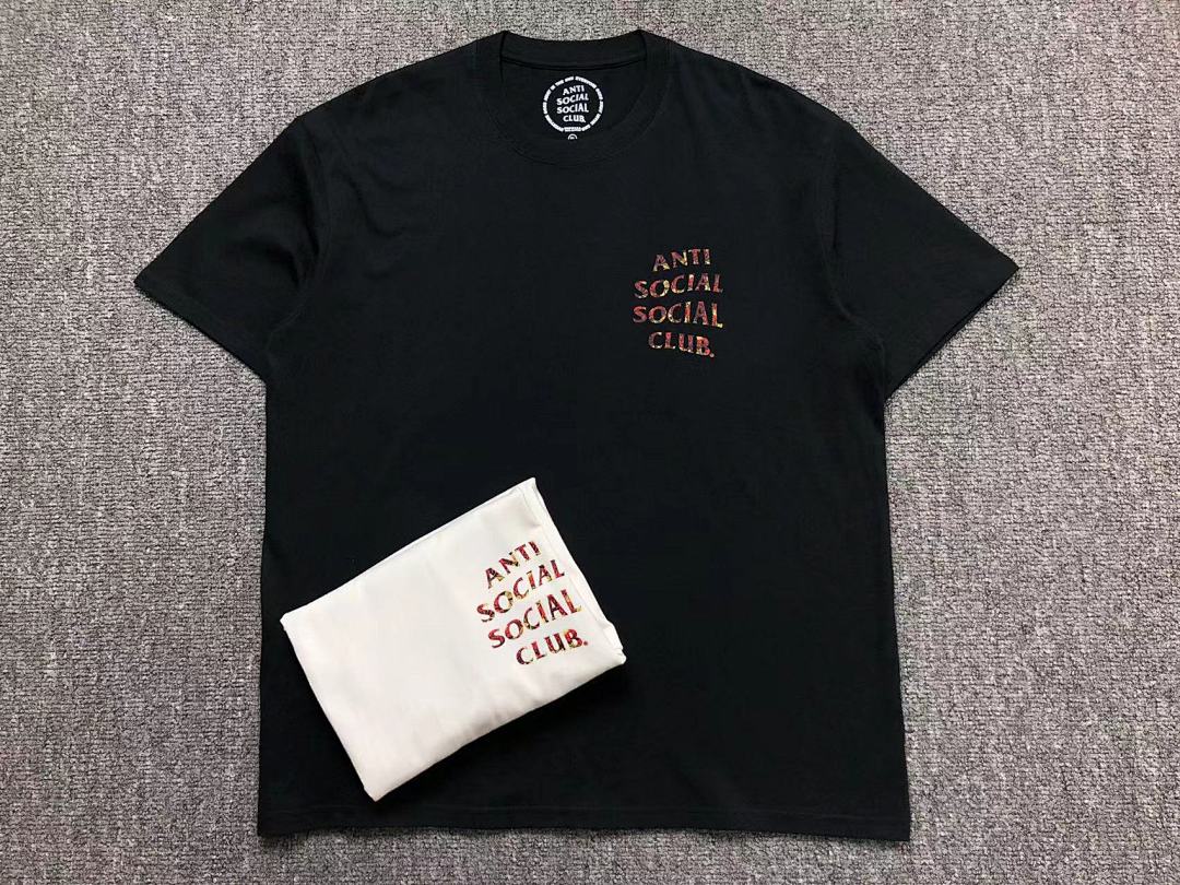 Christian Louboutin 85 ANTI SOCIAL CLUB T-SHIRT - Image 14