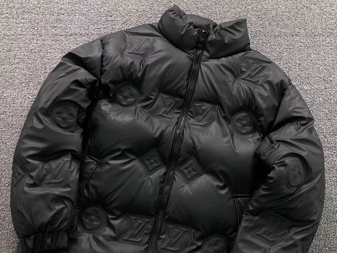 Louis Vuitton 618 L⭐ DOWN JACKETS 218130415 (Im 170Cm 60Kg I Wear Size 52 In The Phot) - Image 7