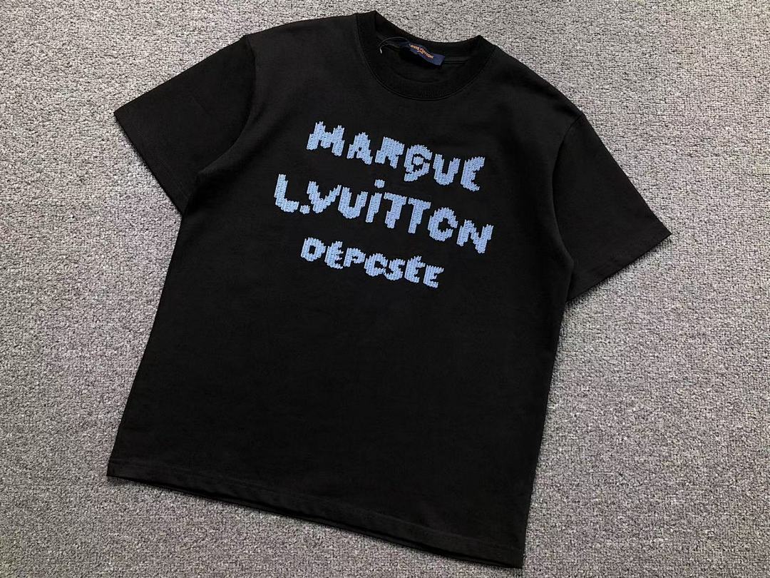 Louis Vuitton 138 L⭐ T-SHIRT 412011421 (Im 170Cm 60Kg I Wear Size S In The Phot) - Image 8