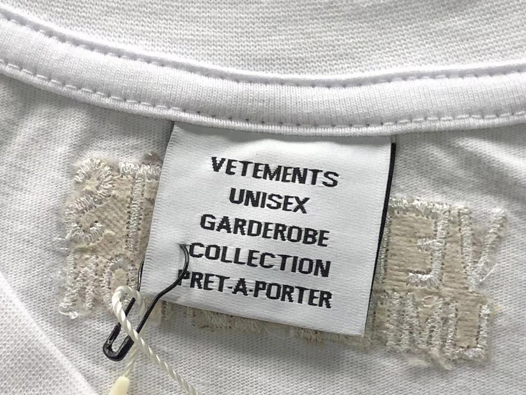 Vetements 88 VETEMENTS T-SHIRT 41091606145 (Im 170Cm 60Kg I Wear Size S In The Phot) - Image 17