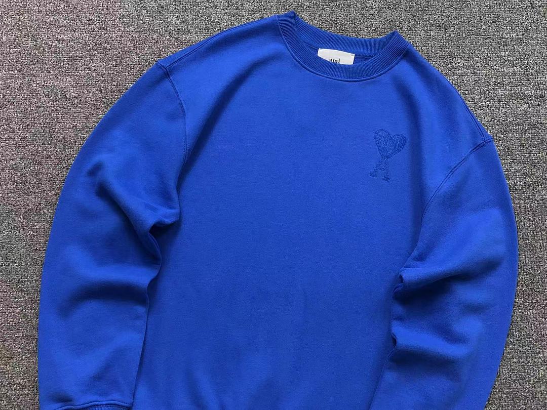 AMI 175 AMI HOODIE 22082704001 (Im 170Cm 60Kg I Wear Size M In The Phot) - Image 24