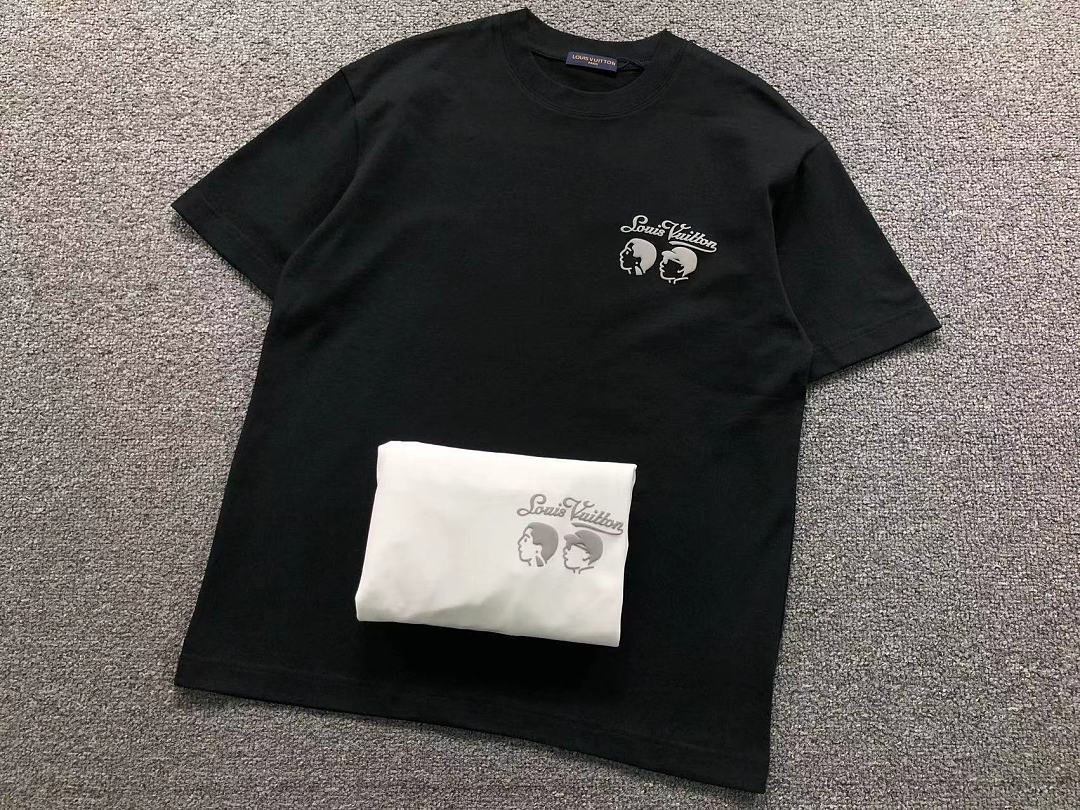 Louis Vuitton 125 L⭐ T-SHIRT 5261606147 (Im 170Cm 60Kg I Wear Size M In The Phot) - Image 15