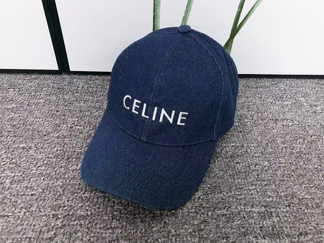 Celine 68 C⭐L⭐⭐E - Image 11