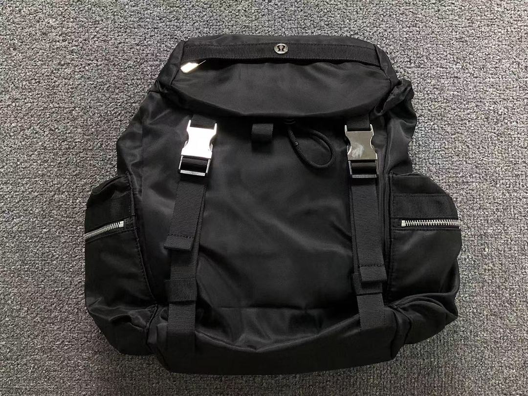 On Running 218 LULULEMON BAG 3205080723 (Long 24CM* Wide 11CM* High 31CM) - Image 4