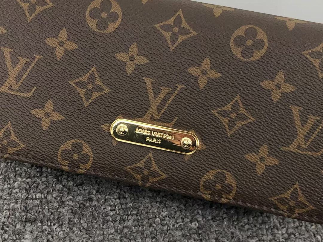 Louis Vuitton 388 L⭐ BAG 412165924 (Long 21CM* Wide 5CM* High 11CM) - Image 5