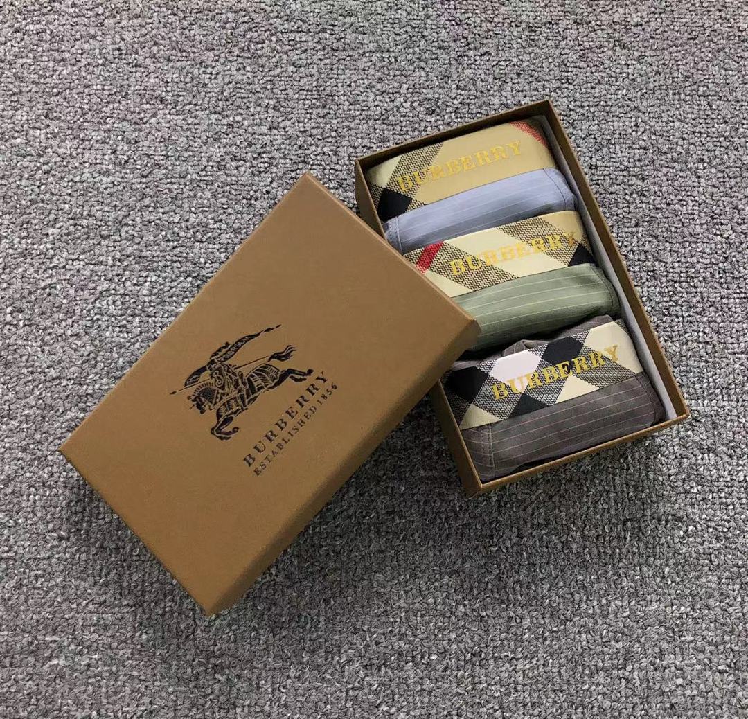 Burberry 88 B⭐R⭐E⭐RY