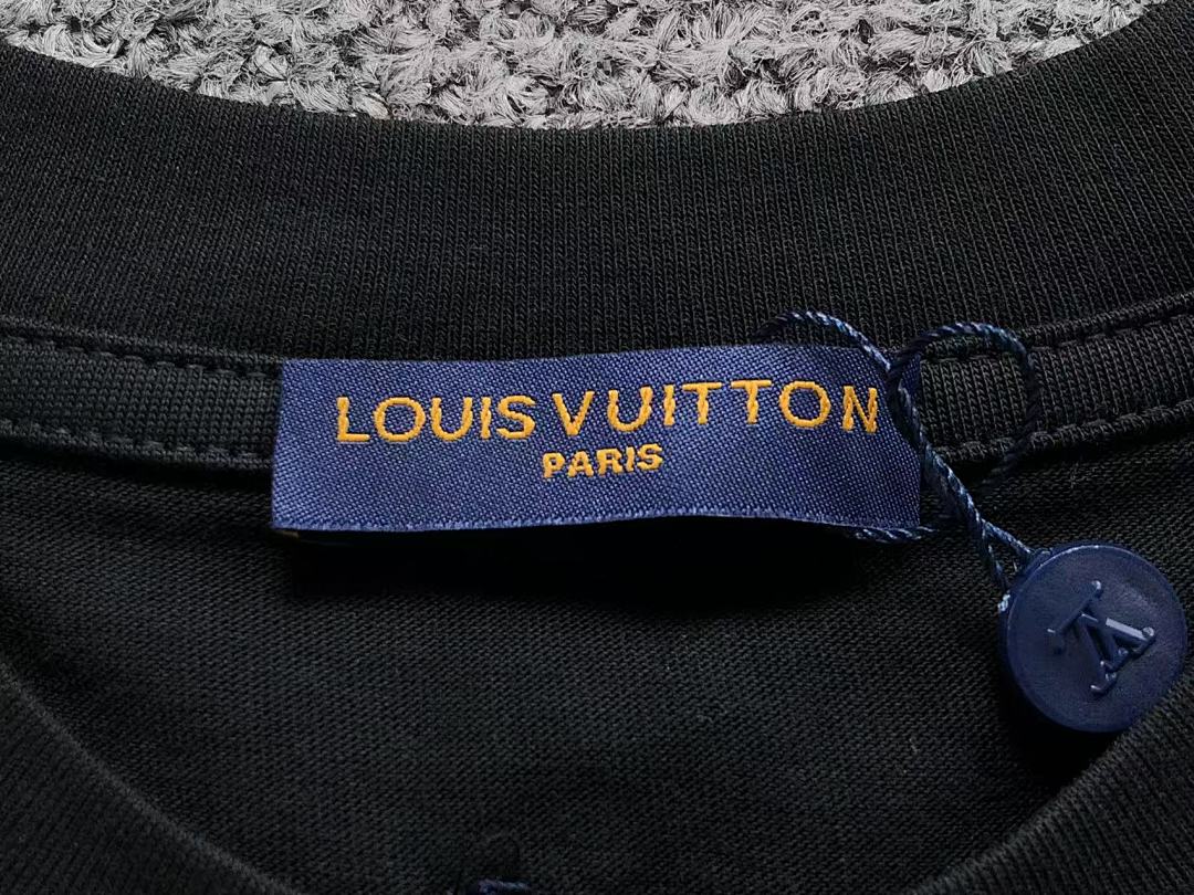 Louis Vuitton 118 L⭐ T-SHIRT 5232316147 (Im 170Cm 60Kg I Wear Size M In The Phot) - Image 21