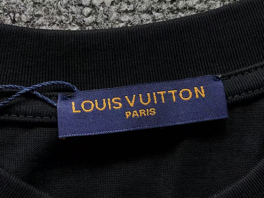 Louis Vuitton 115 L⭐ T-SHIRT 524040419 (Im 170Cm 60Kg I Wear Size S In The Phot) - Image 20