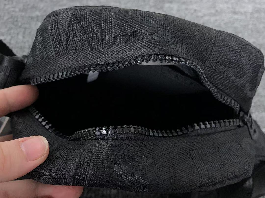 Fear of God 85 FOG BAG 1104280266 (Long 18CM* Wide 8CM*20CM) - Image 13