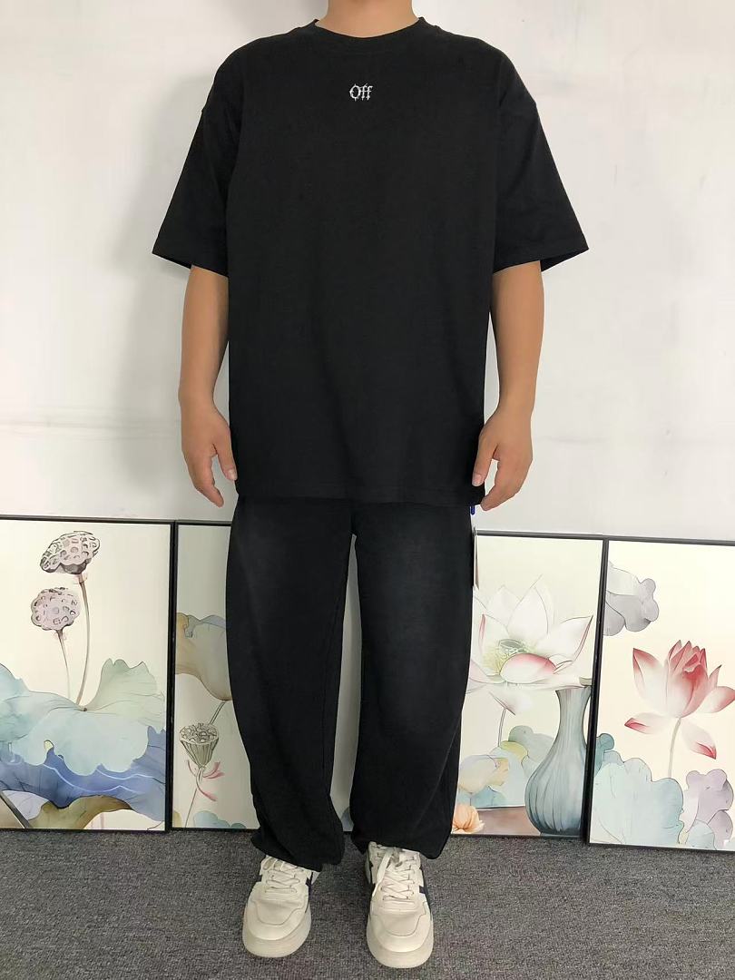Off-White 105 OFF-WHITE T-SHIRT 5207182719 (Im 170Cm 60Kg I Wear Size M In The Phot) - Image 3
