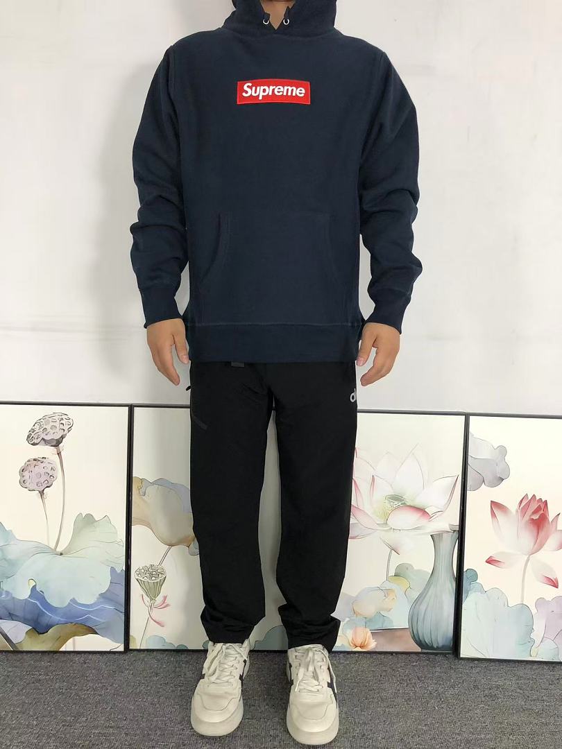 Supreme 218 S⭐⭐R⭐⭐E HOODIE 52071603182 (Im 170Cm 60Kg I Wear Size S In The Phot) - Image 3