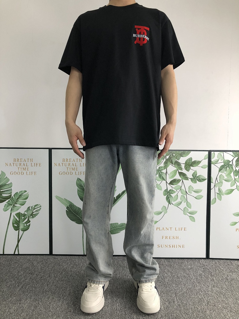 Burberry 128 B⭐R⭐E⭐RY T-SHIRT 1101162321 (Im 170Cm 57Kg I Wear Size M In The Phot) - Image 3