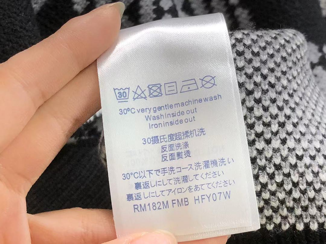 Louis Vuitton 208 L⭐ SWEATER 42090701156 (Im 170Cm 60Kg I Wear Size XL In The Phot) - Image 21