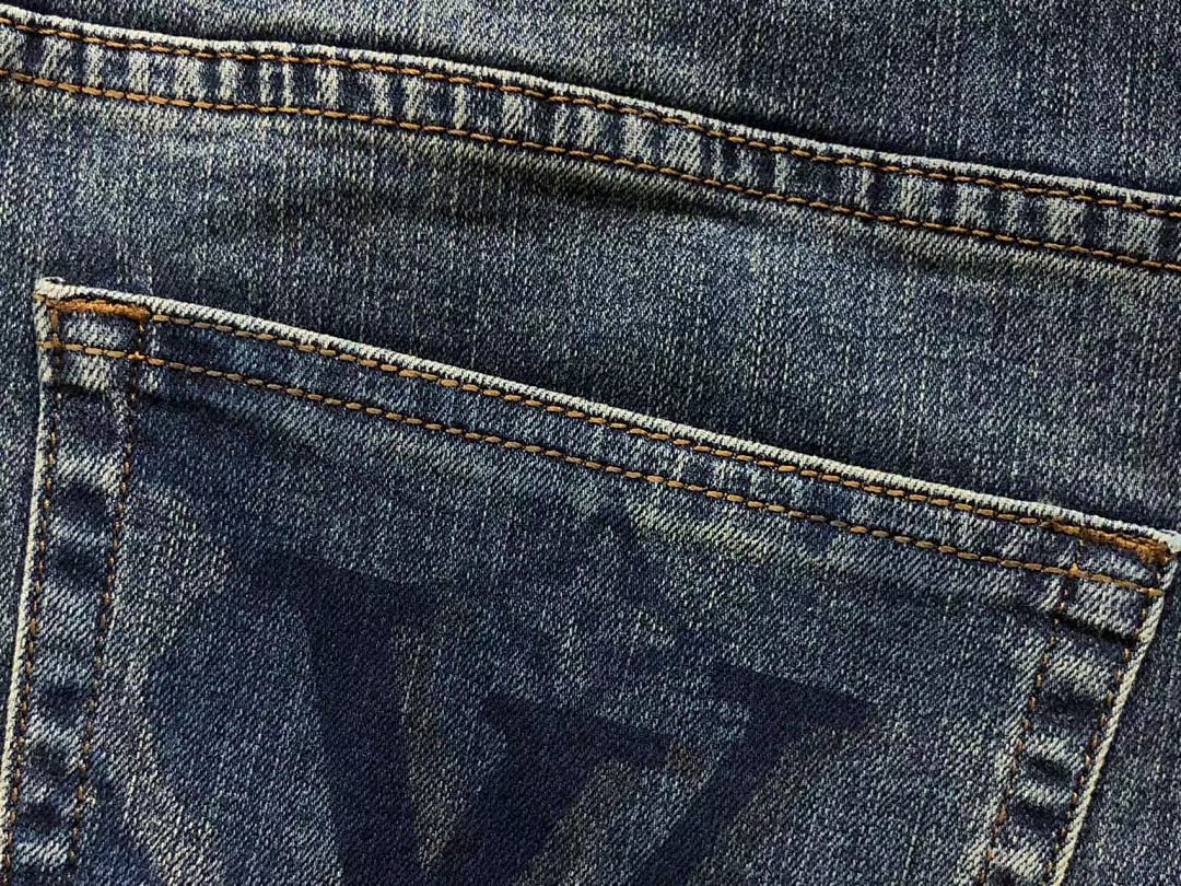 Louis Vuitton 218 L⭐ - Image 10