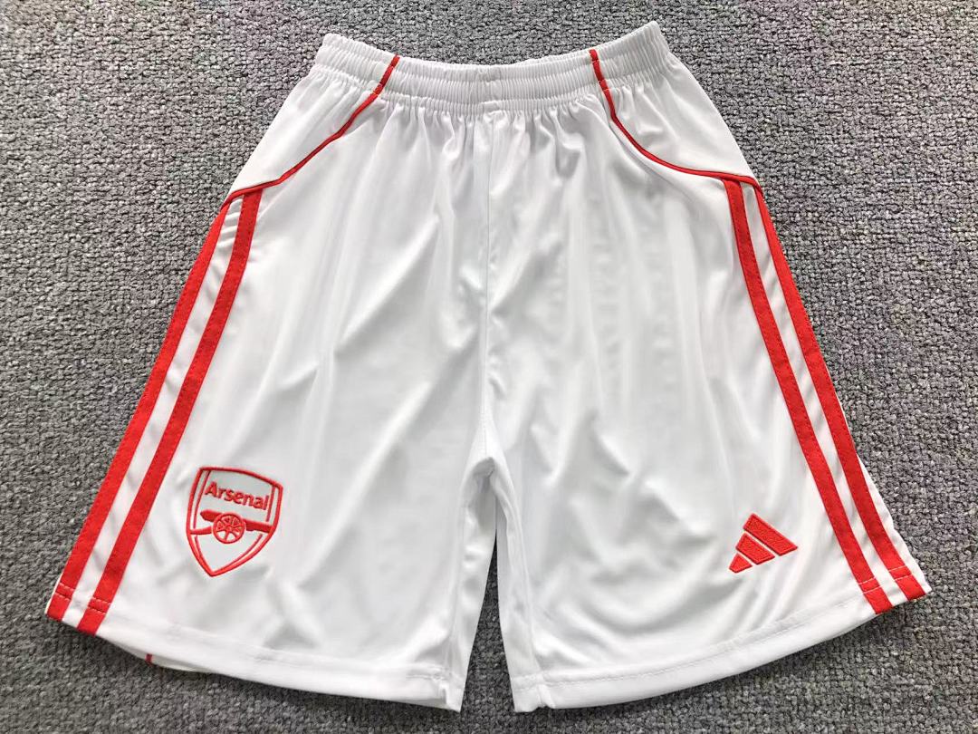 Chanel 75 FOOTBALL T-SHIRT SHORTS - Image 24
