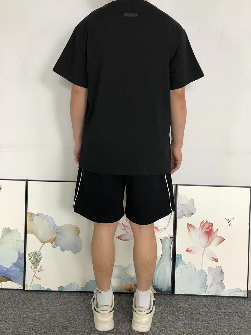 Fear of God SHORTS 125 FOG T-SHIRT - Image 5