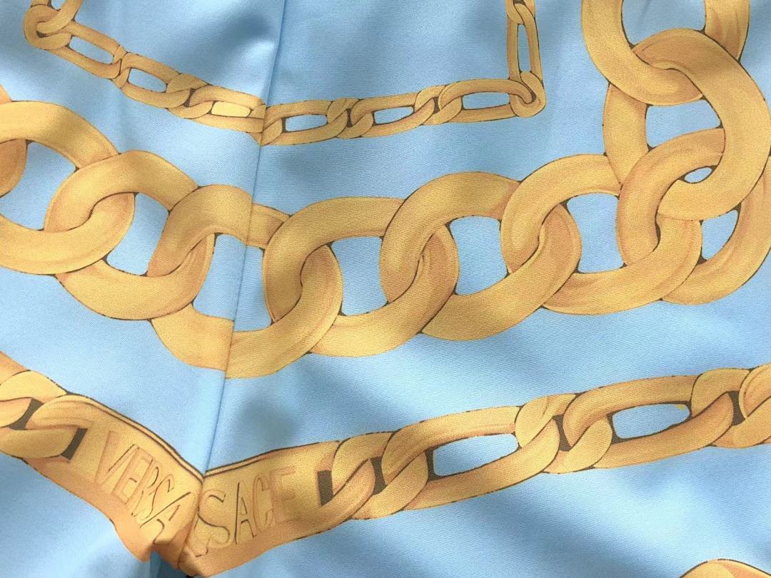 Versace SHORTS 95 V⭐⭐SA⭐E SHIRT - Image 28
