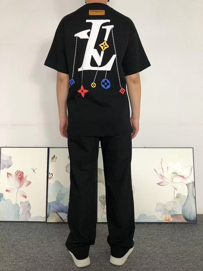 Louis Vuitton 115 L⭐T-SHIRT 582605126 (Im 170Cm 60Kg I Wear Size XS In The Phot) - Image 4