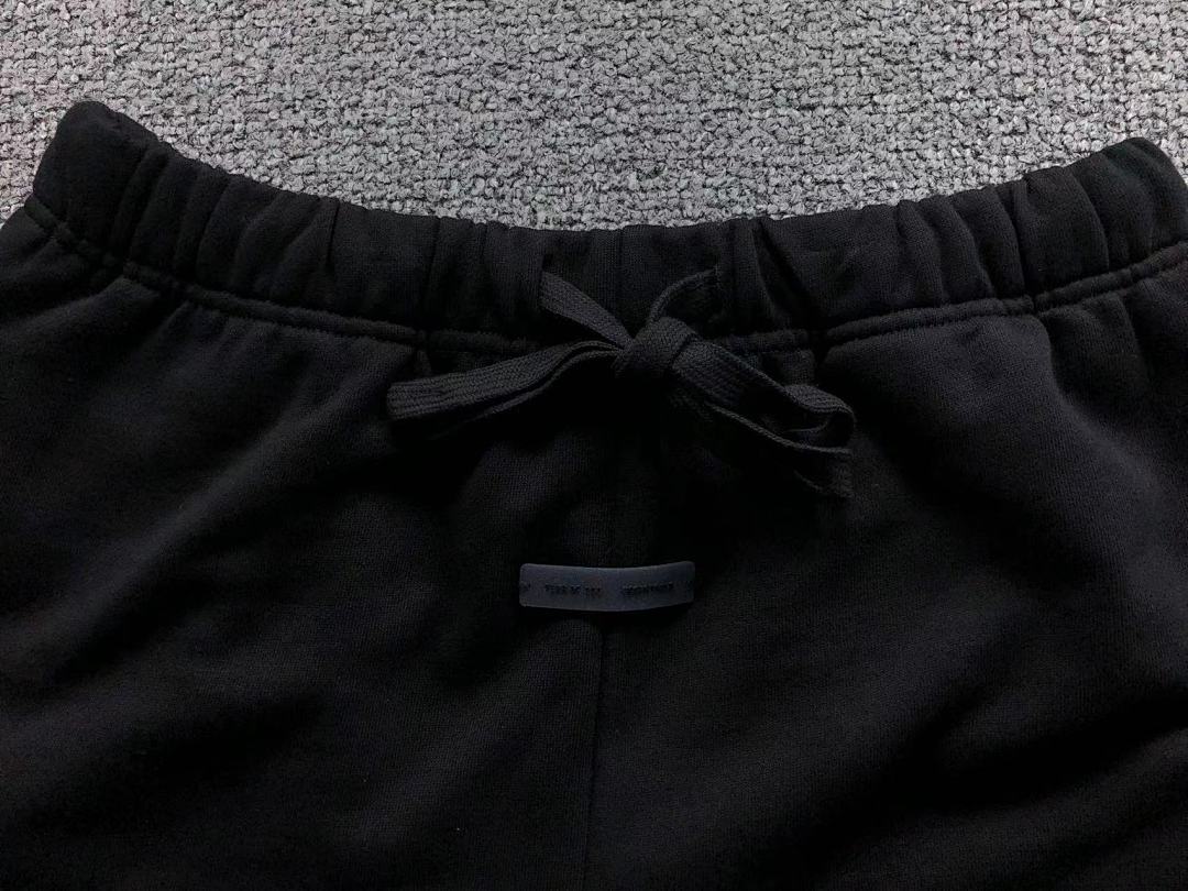 Fear of God 115 FOG SHORTS 3204043117 (Im 170Cm 60Kg I Wear Size M In The Phot) - Image 24