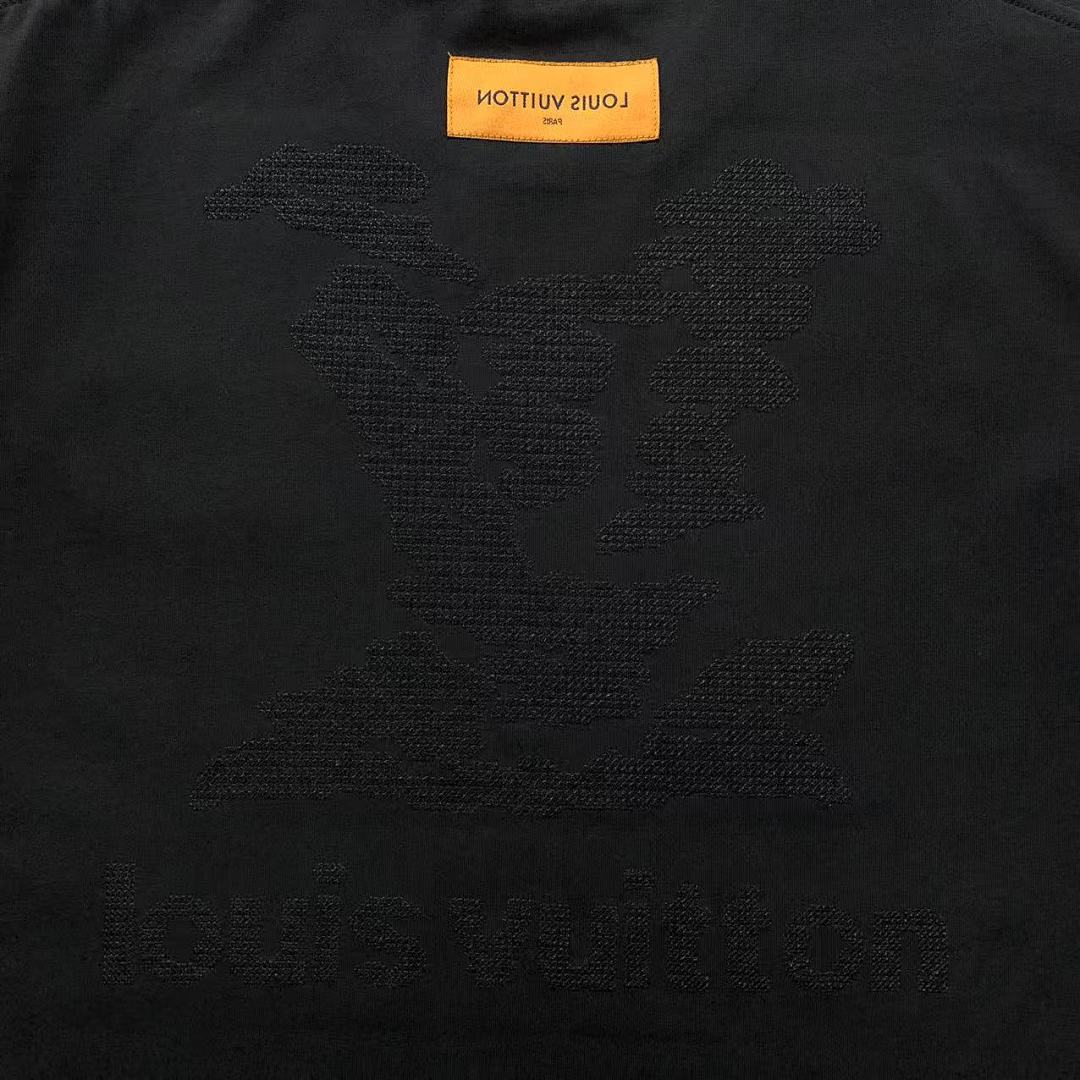 Louis Vuitton 118 L⭐ T-SHIRT 11122004137 (Im 170Cm 60Kg I Wear Size M In The Phot) - Image 19
