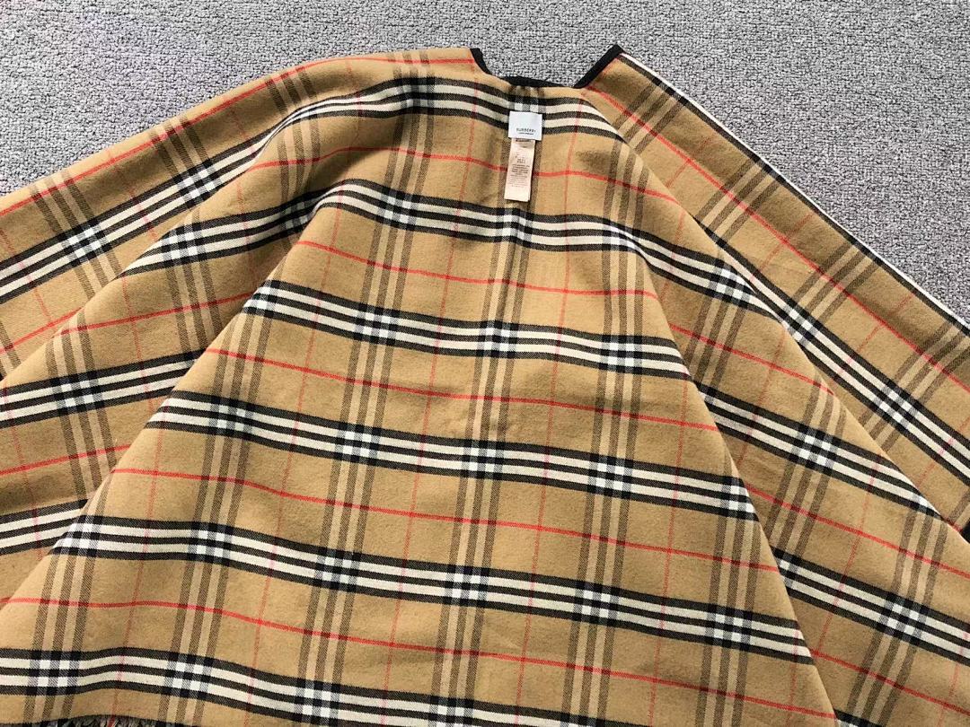 Burberry 135 B⭐R⭐E⭐RY SHAWL 5102412 (Long 154CM* Wide 135CM) - Image 11