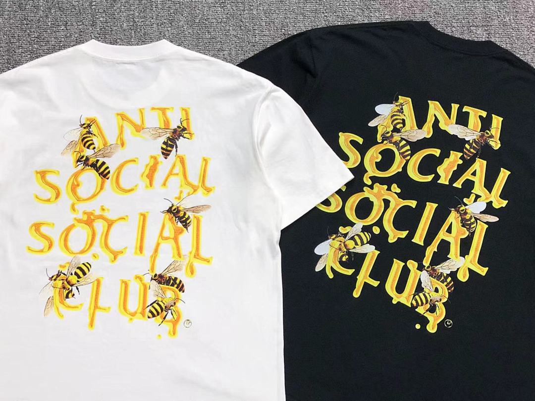Christian Louboutin 79 ANTI SOCIAL CLUB T-SHIRT - Image 4
