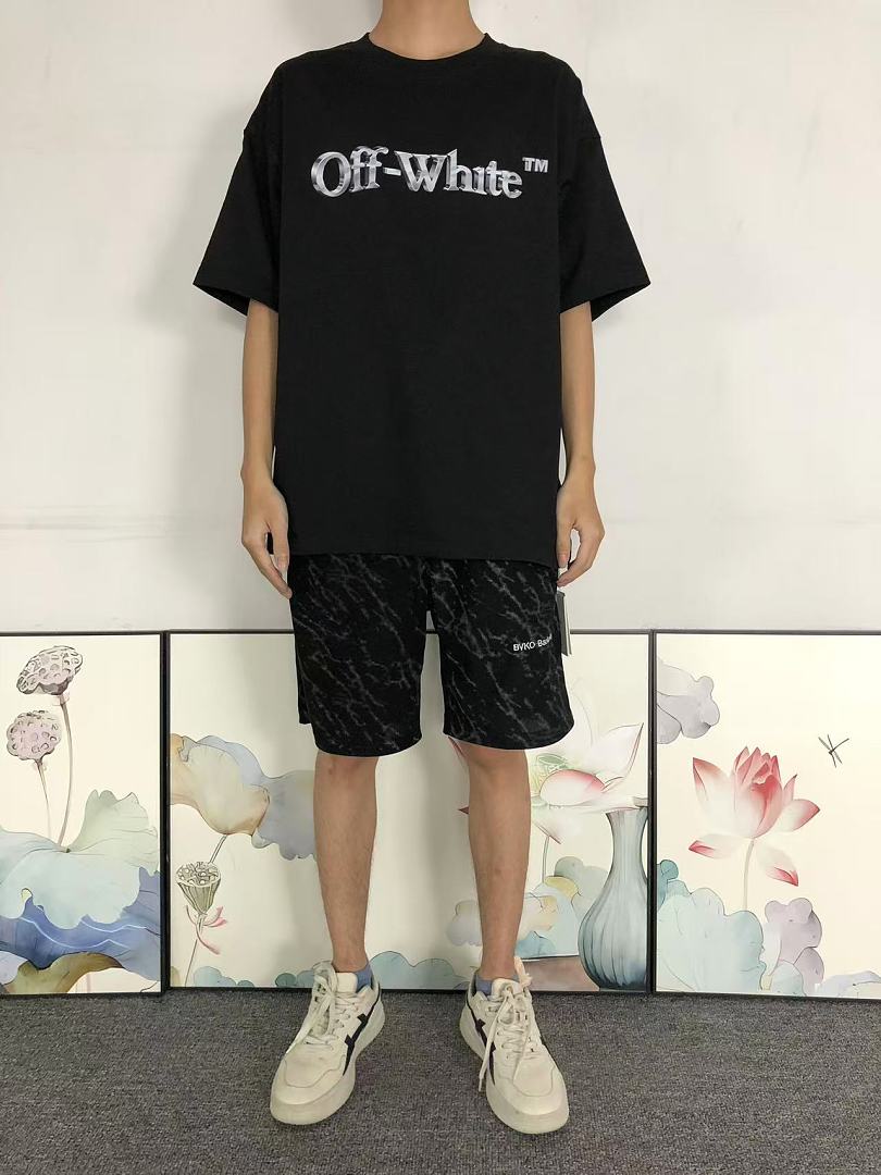 Off-White 105 OFF-WHITE T-SHIRT 5207030619 (Im 170Cm 60Kg I Wear Size M In The Phot) - Image 3