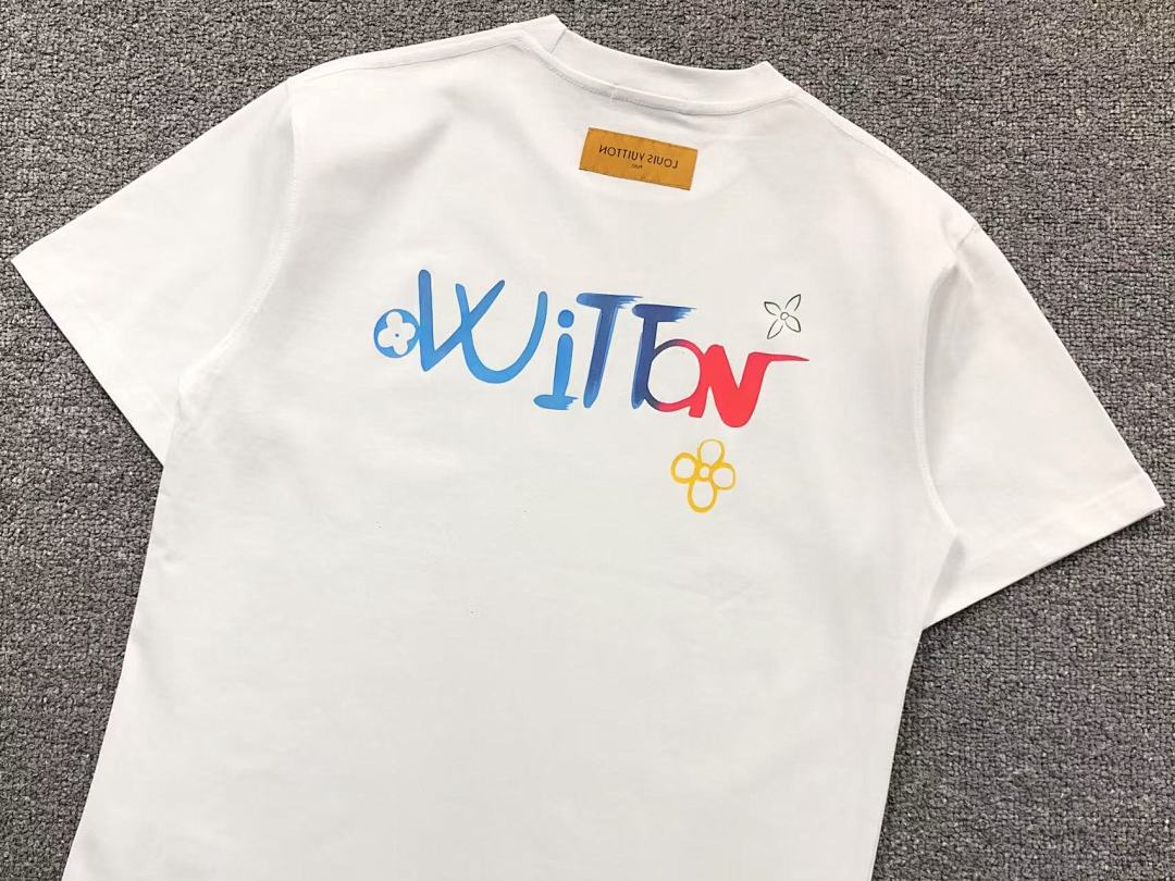 Louis Vuitton 98 L⭐ T-SHIRT 41072402133 (Im 170Cm 60Kg I Wear Size L In The Phot) - Image 11