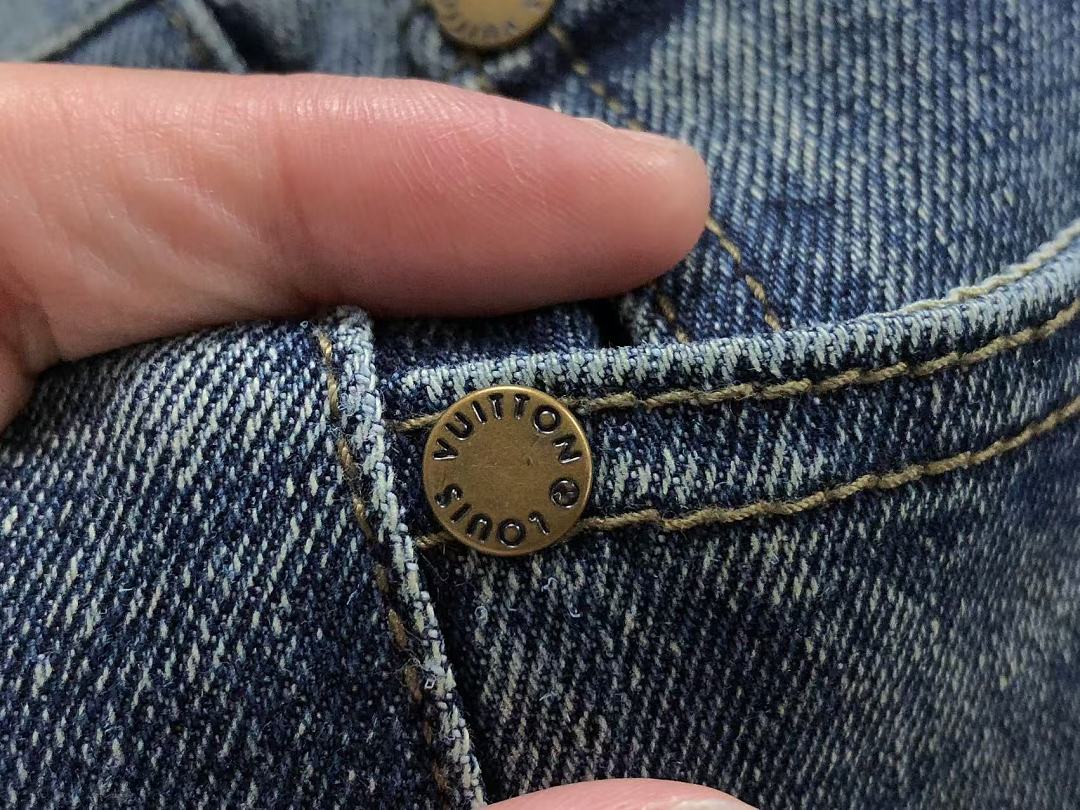 Louis Vuitton 195 L⭐ SHORTS 22061017125 (Im 170Cm 60Kg I Wear Size 31 In The Phot) - Image 21