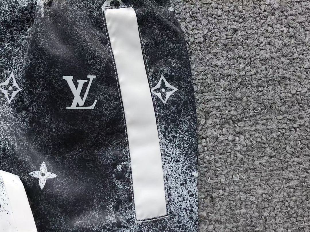 Louis Vuitton 95 L⭐ SHORTS 3105151220 (Im 170Cm 60Kg I Wear Size M In The Phot) - Image 12
