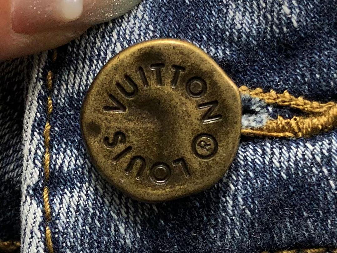 Louis Vuitton 189 L⭐ - Image 24