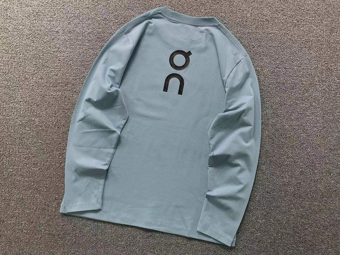 On Running 135 ON LONG SLEEVED 2208081004 (Im 170Cm 60Kg I Wear Size XL In The Phot) - Image 14