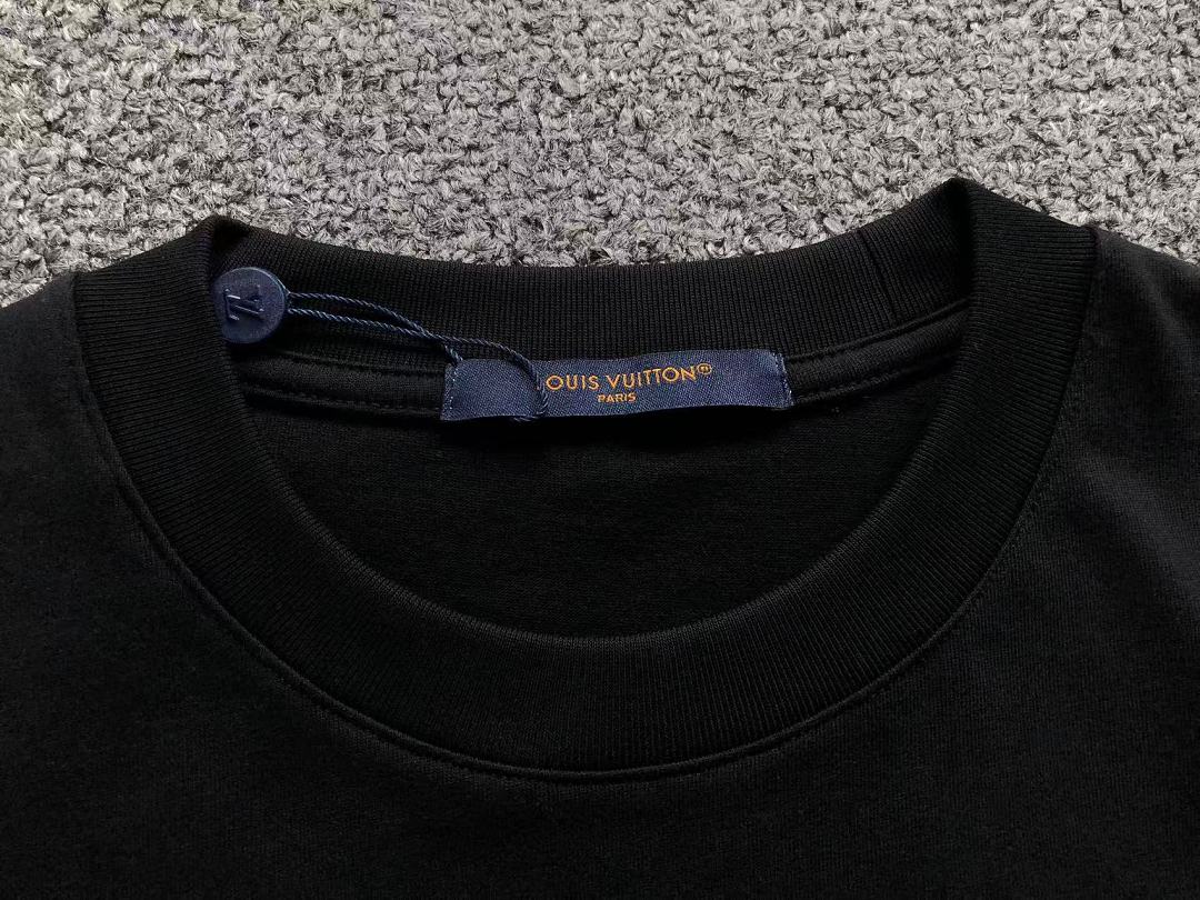 Louis Vuitton 125 L⭐ T-SHIRT 2208033815 (Im 170Cm 60Kg I Wear Size S In The Phot) - Image 23