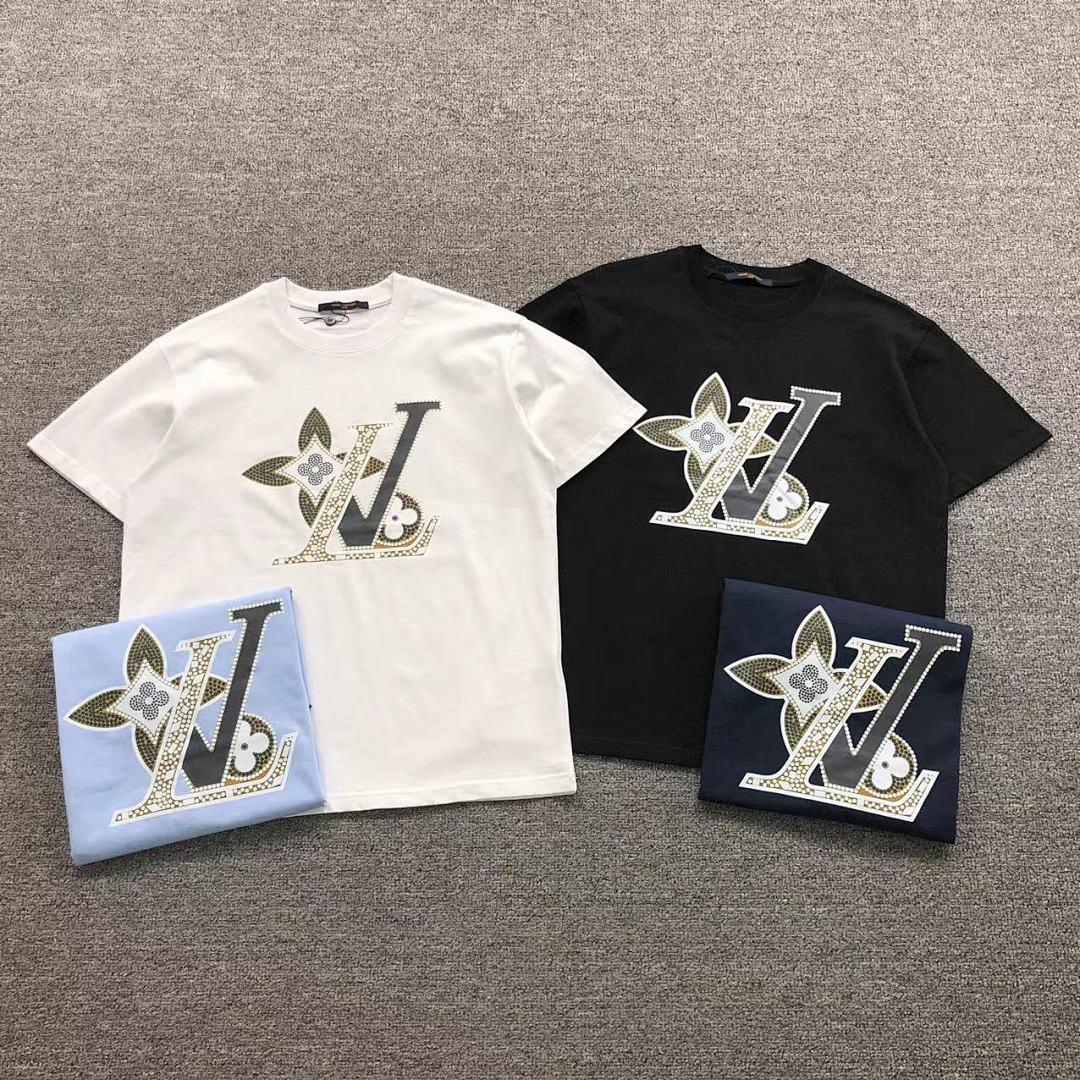 Louis Vuitton 128 L⭐ T-SHIRT 1101170321 (Im 170Cm 57Kg I Wear Size M In The Phot)
