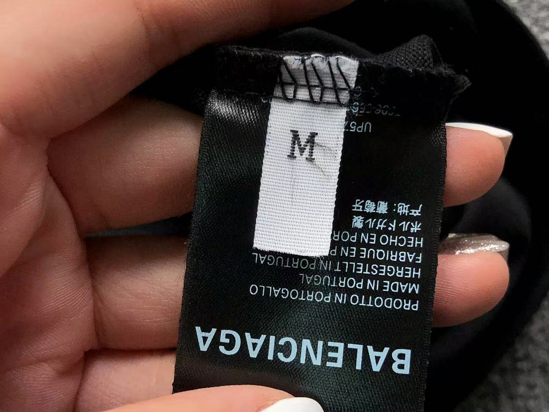 Balenciaga 115 B⭐L⭐⭐⭐IA⭐A T-SHIRT 5111415147 (Im 170Cm 60Kg I Wear Size M In The Phot) - Image 25