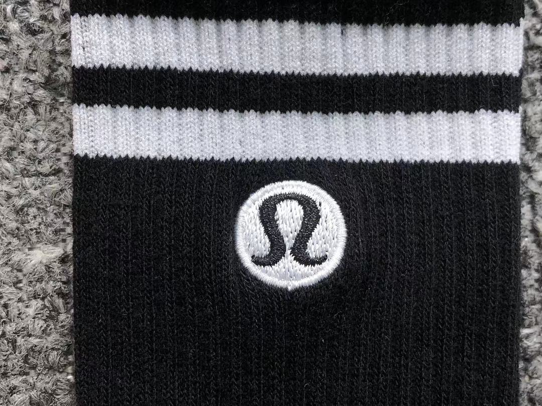 On Running 39 LULULEMON - Image 14