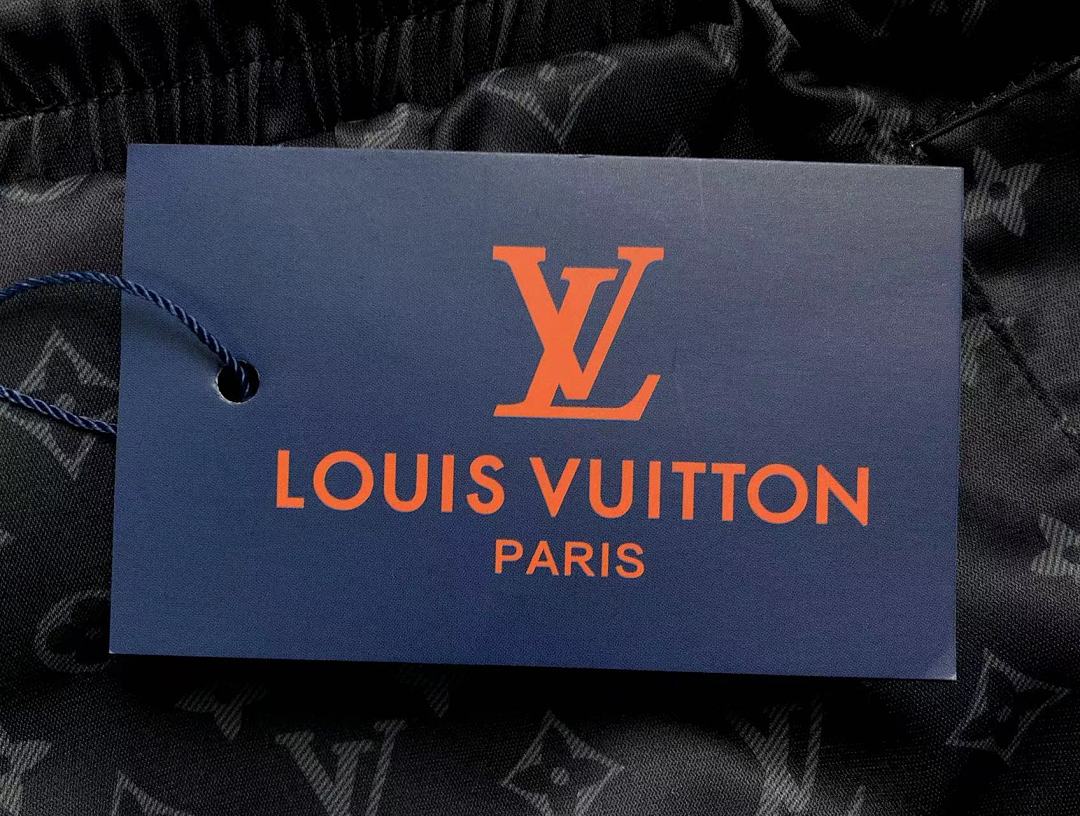Louis Vuitton 98 L⭐ - Image 14