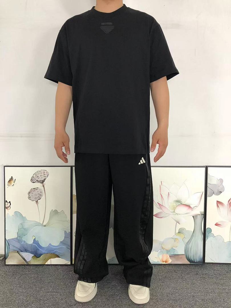 Prada 128 P⭐A⭐A T-SHIRT 22030918171 (Im 170Cm 60Kg I Wear Size M In The Phot) - Image 3