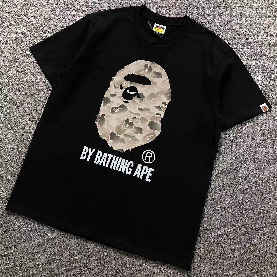 Bape 82 BAPE T-SHIRT 4206100898 (Im 170Cm 60Kg I Wear Size L In The Phot)
